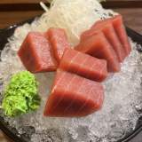 鮪魚生魚片