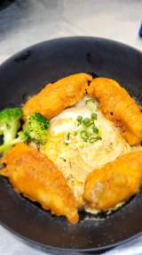 半島炸雞丼飯