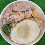 椒鹽豚肉炒泡麵