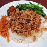 肉燥便當