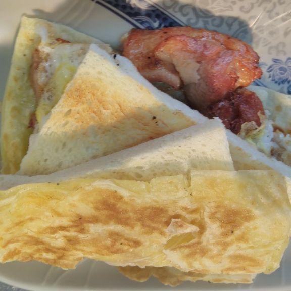 腿排蛋：乳酪/燒餅